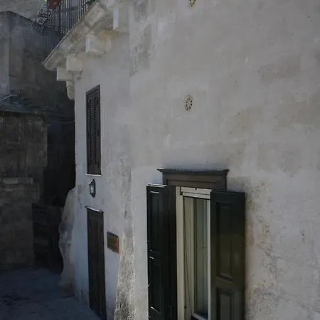 Locus Amoenus Matera